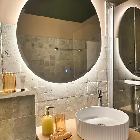 Elegant 3 Avec Parking Prive Апартаменти