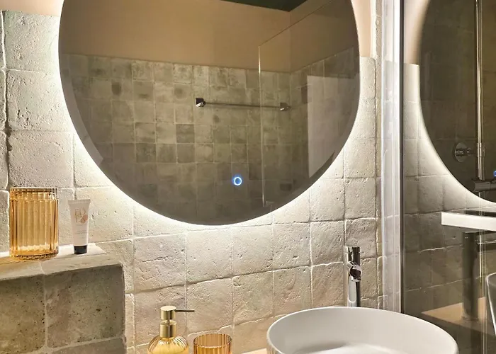 Elegant 3 Avec Parking Prive Апартаменти